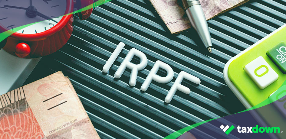 Documentos y las letras IRPF, impuesto sobre la renta de personas físicas.